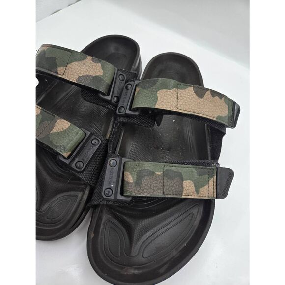 Birkenstock  Men’s Atacama Camo Sandals Size 44 M 10